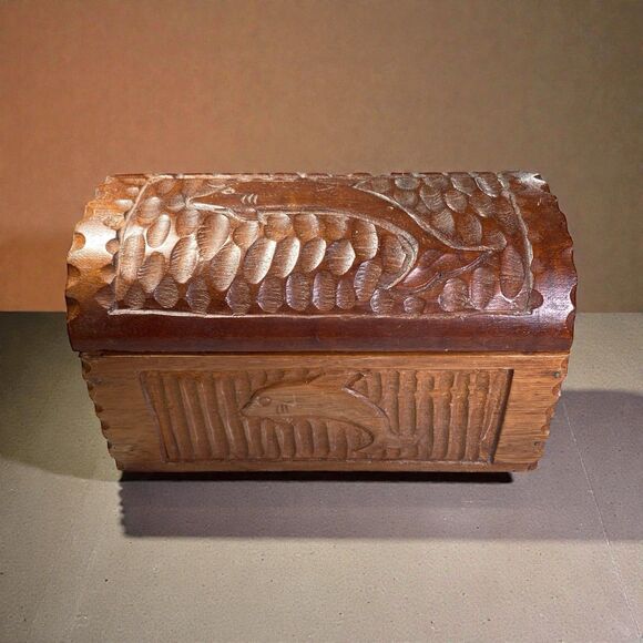 Vintage Roatan Honduras XOX Mayan Dolphin Fish Carved Trinket Box Mahogany